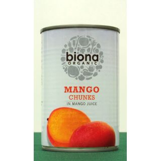 Pieces of mango in juice